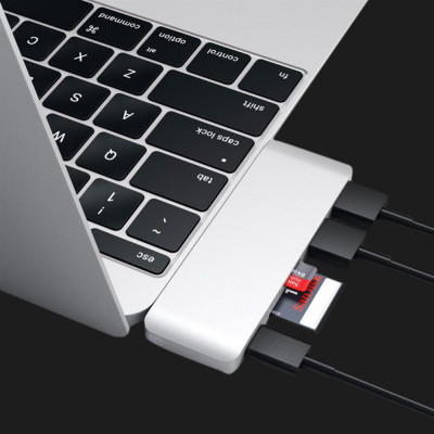 Адаптер Satechi Type-C USB 3.0 Passthrough Hub Silver (ST-TCUPS)